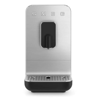 Smeg BCC11BLMEU Kaffeevollautomat Classic - Smeg Point - Online Handel