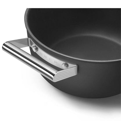 CKFC2411BLM Schmortopf 24cm Schwarz - Smeg Point  - Online Handel