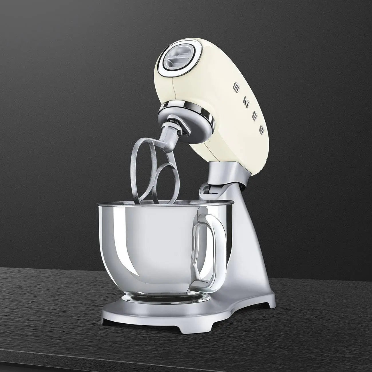 SMF02CREU Küchenmaschine Creme - Smeg Point  - Online Handel